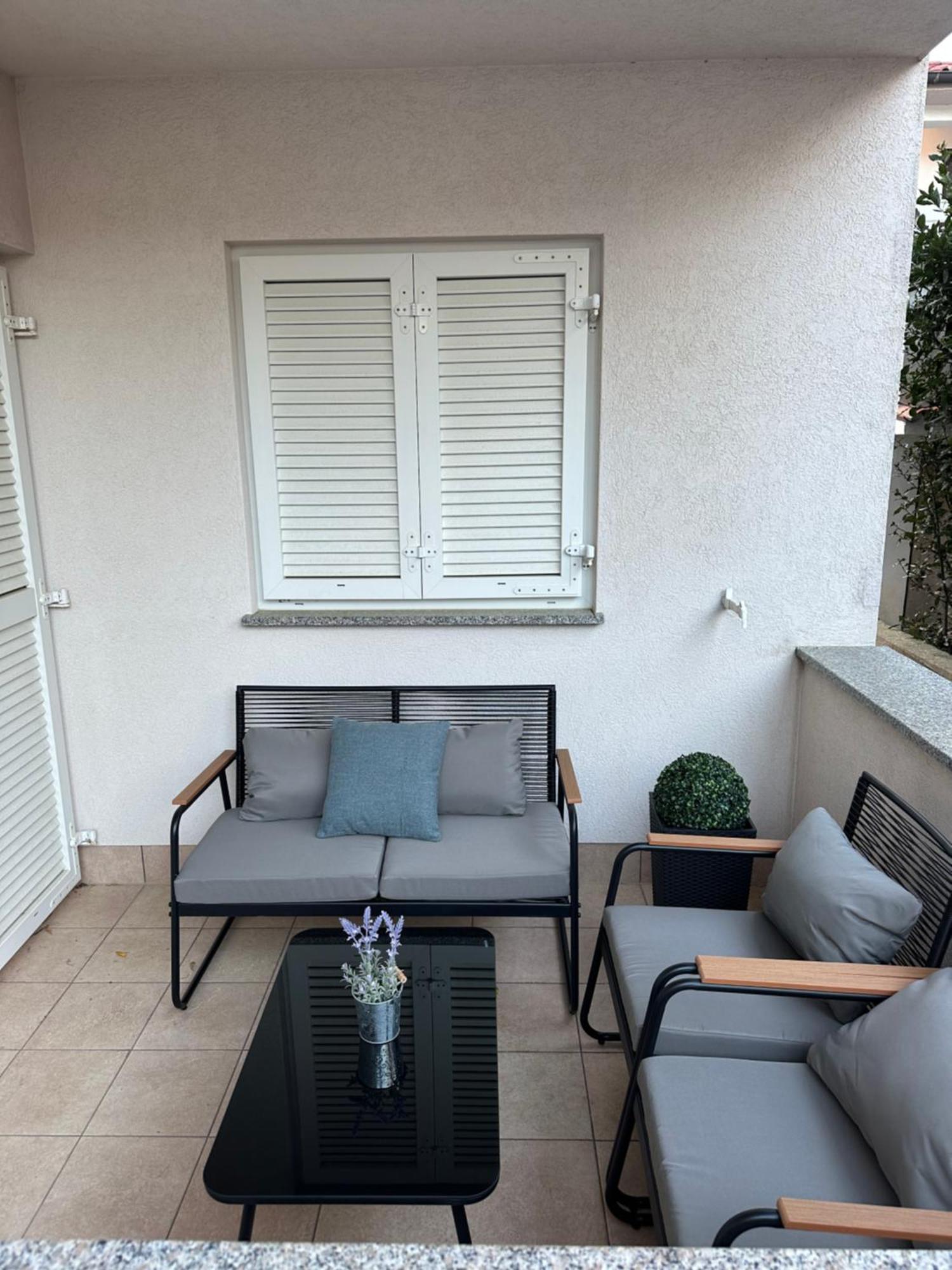 Apartmani Samec Novalja Dış mekan fotoğraf