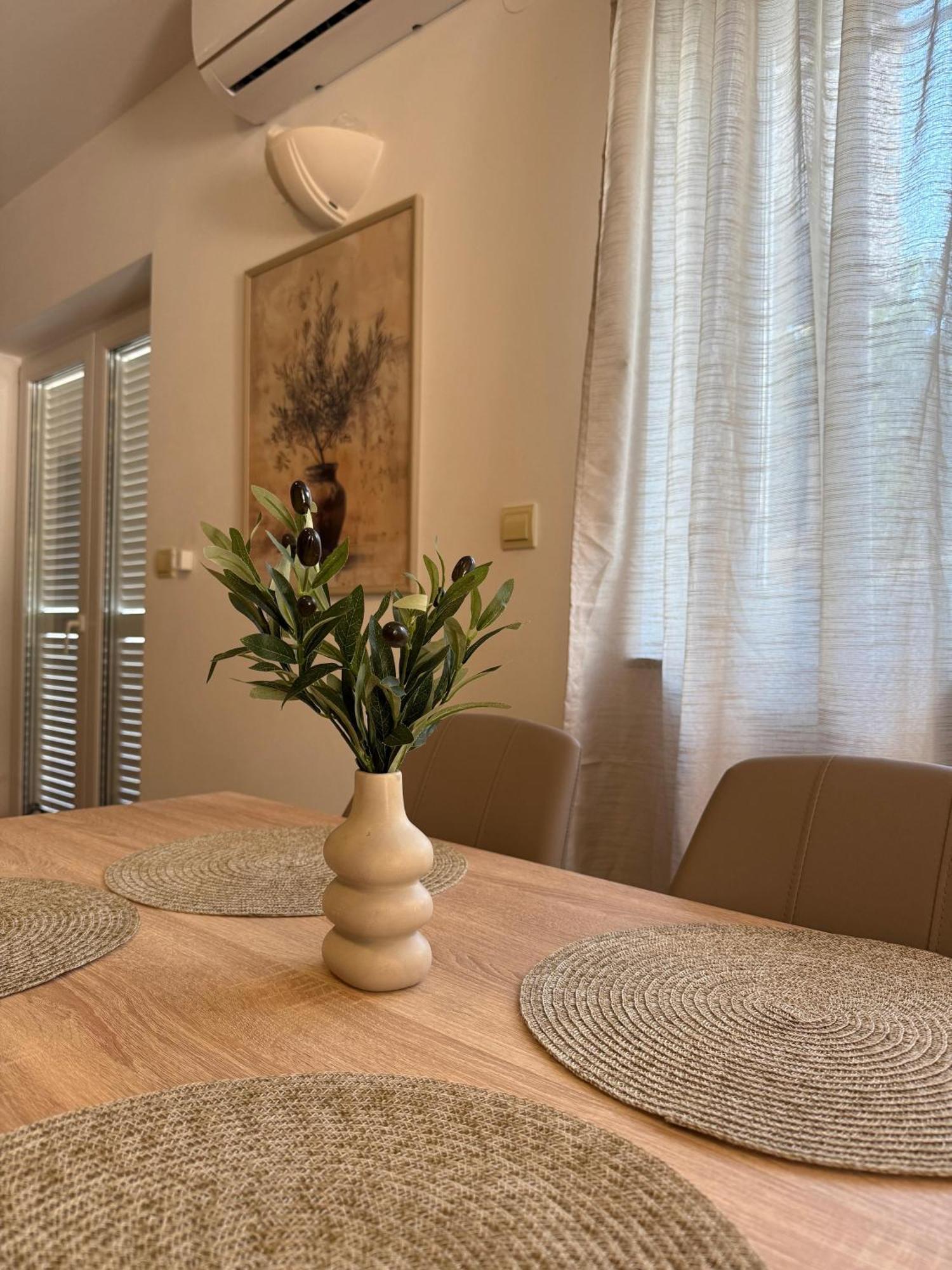 Apartmani Samec Novalja Dış mekan fotoğraf