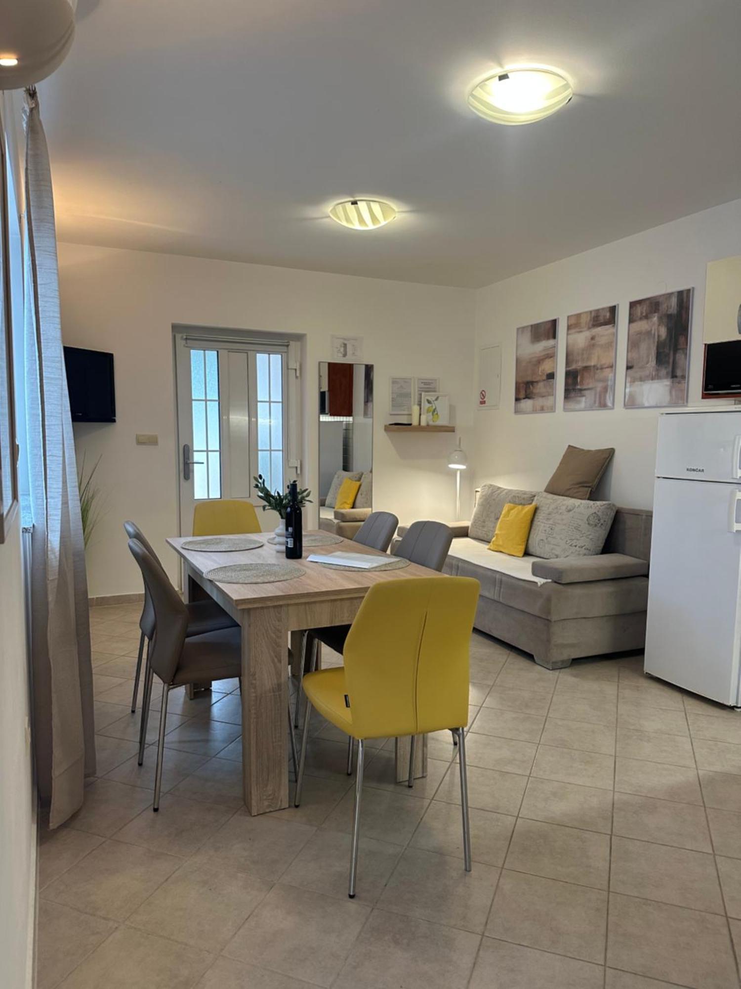 Apartmani Samec Novalja Dış mekan fotoğraf