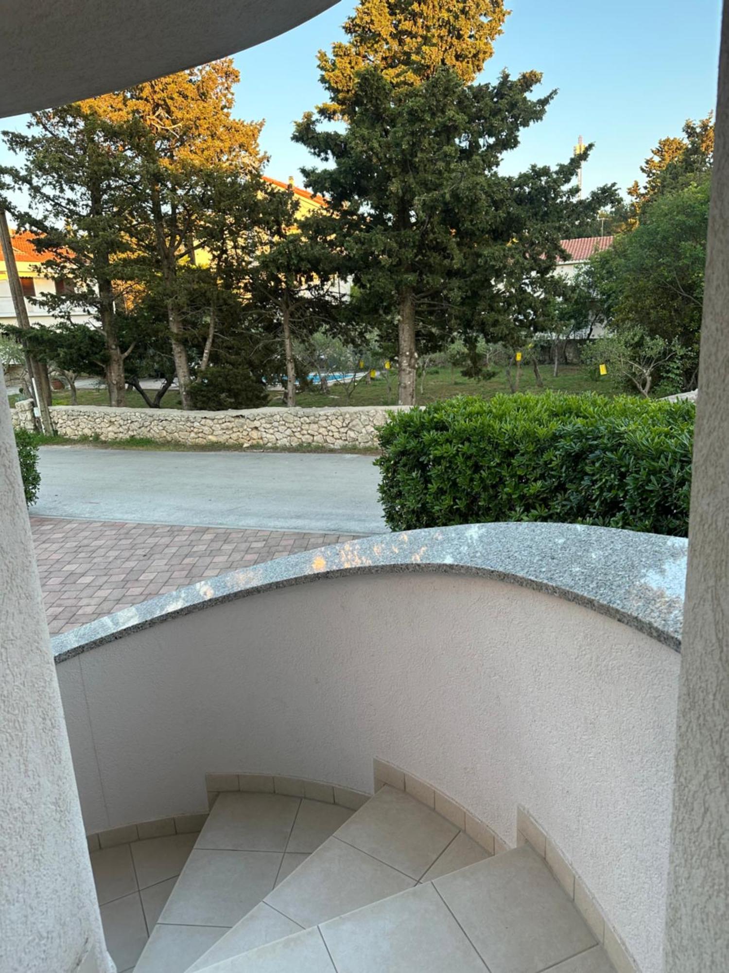 Apartmani Samec Novalja Dış mekan fotoğraf