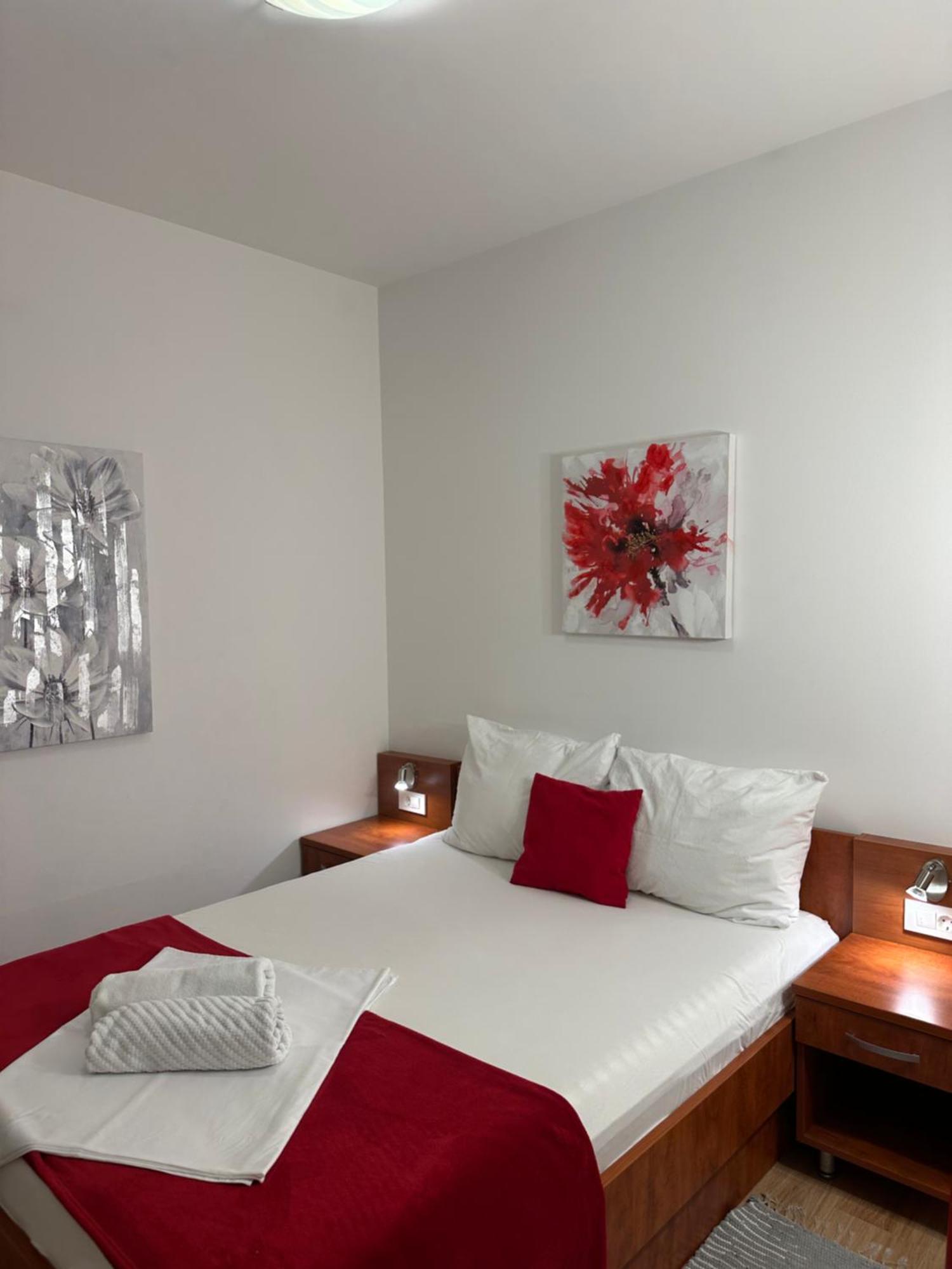 Apartmani Samec Novalja Dış mekan fotoğraf